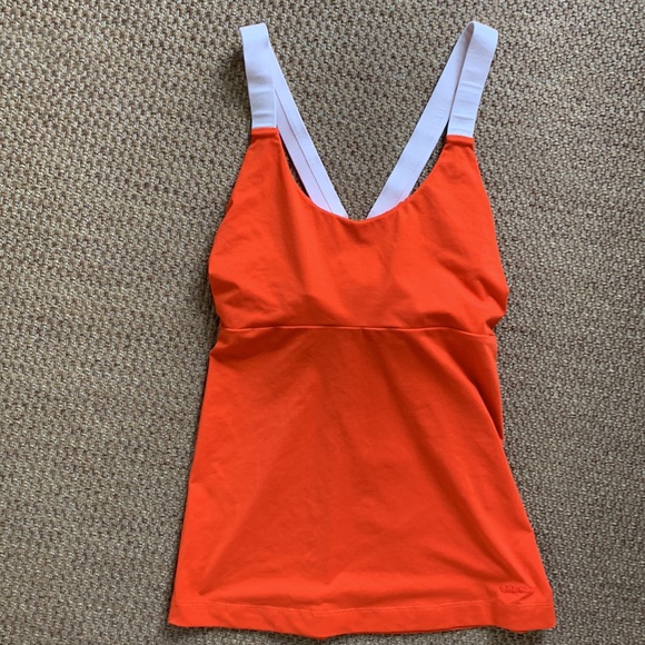 Women’s Patagonia Workout Shirt - NWOT - Picture 11 of 16